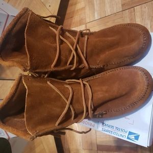 Minnetonka boots
